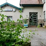 Leuchtturm * Ahrenviolfeld